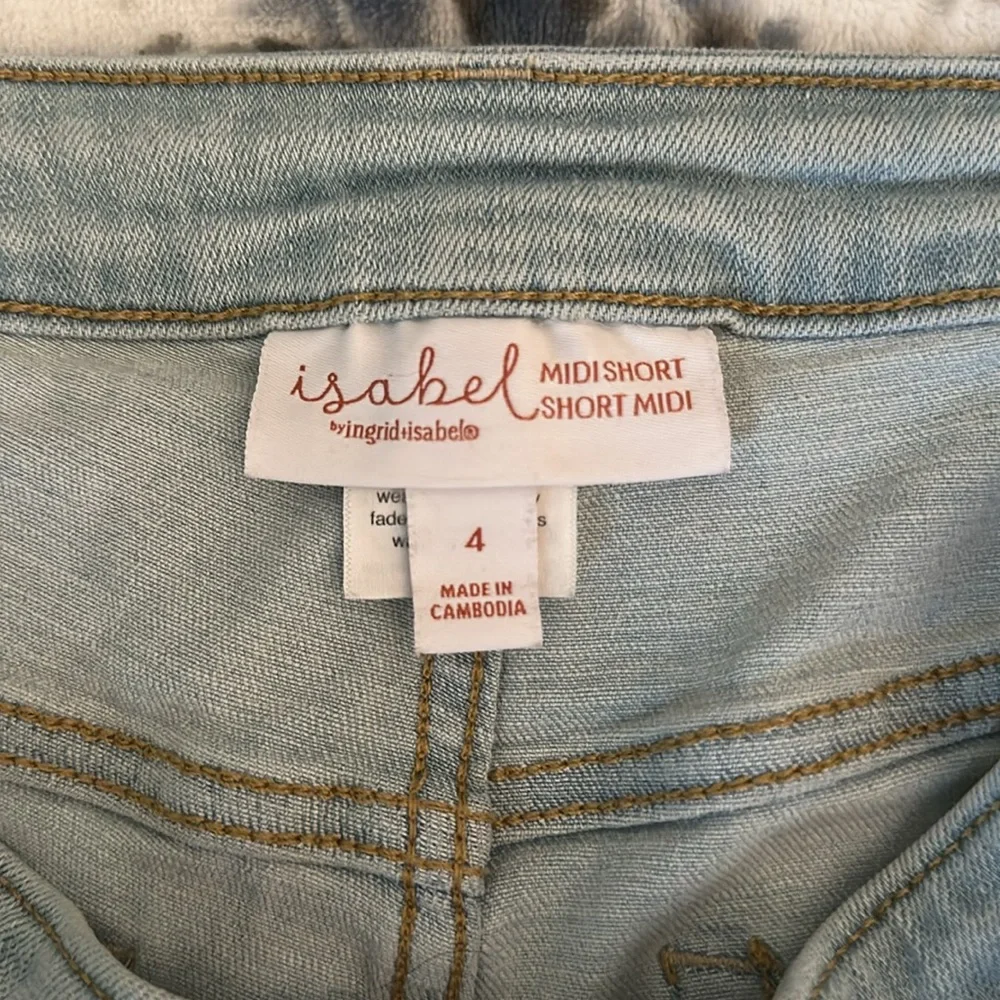 Isabel Maternity Shorts - Size Small